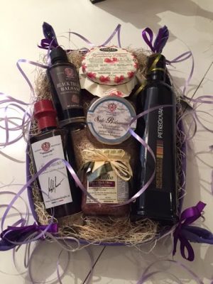 Gift Basket 05